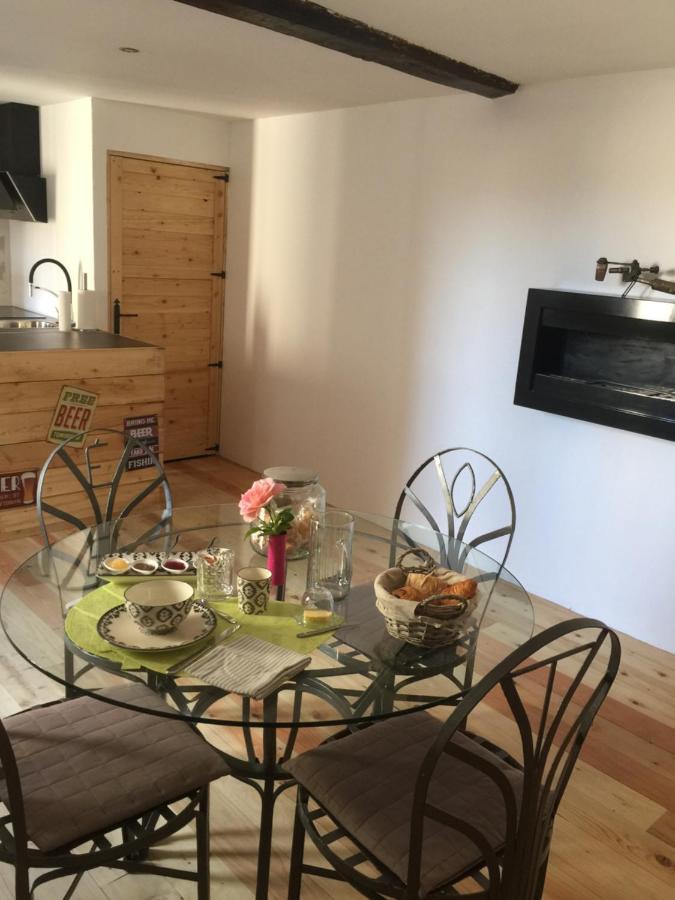 Chambres D'Hotes La Voute Volonne Екстериор снимка